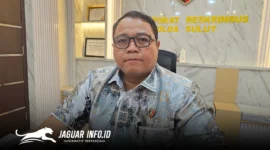 Direktur Reserse Kriminal Khusus Polda Sulut, Kombes Pol FX Winardi Prabowo, saat memberikan keterangan pers terkait penetapan tersangka kasus korupsi dana kas bank BSG Tahuna, Jumat (13/2/2026). Foto Istimewa