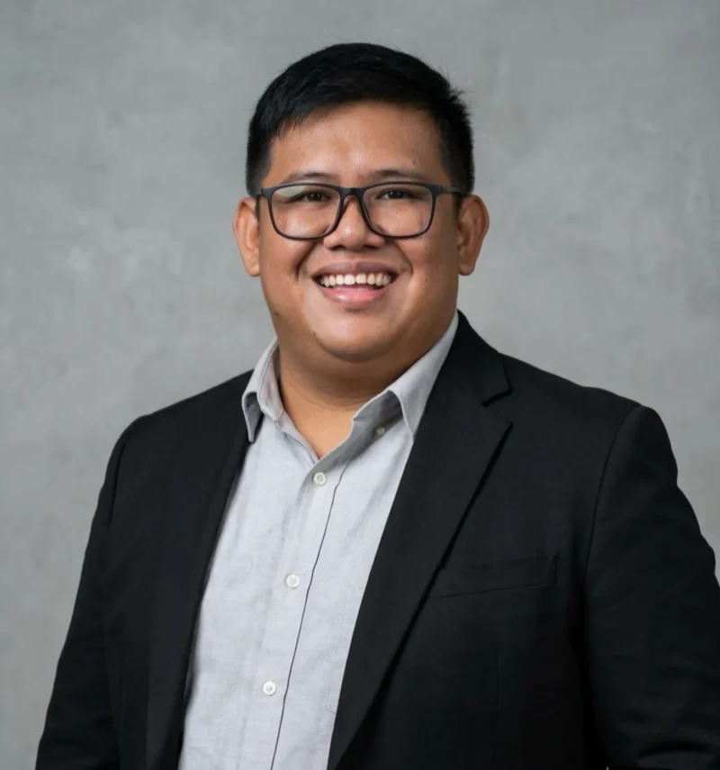 Tokoh Pemuda Minahasa, Jufri Mantak, S.Pd. Iya mengatakan pelaksanaan demokrasi di tingkat desa harus berjalan murni tanpa intervensi materi, menuntut ketegasan dari penyelenggara terhadap segala bentuk kecurangan yang mungkin terjadi di lapangan. Foto : Istimewa