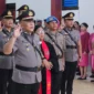 Sumpah janji PJU dan Kapolsek baru saat upacara serah terima jabatan di Aula Tribrata Polres Minut, Jumat (13/3/2026). Foto : Istimewa