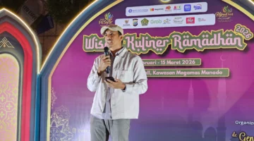 Analis Yunior/Asisten Manajer Fungsi Pelaksana Pengembangan UMKM KPw BI Sulut, Heriyanto, saat memberikan sambutan mewakili Kepala BI Sulut Joko Supratikto terkait penguatan ekonomi syariah pada penutupan Wisata Kuliner Ramadhan 2026 di Megamas Manado. Foto Istimewa