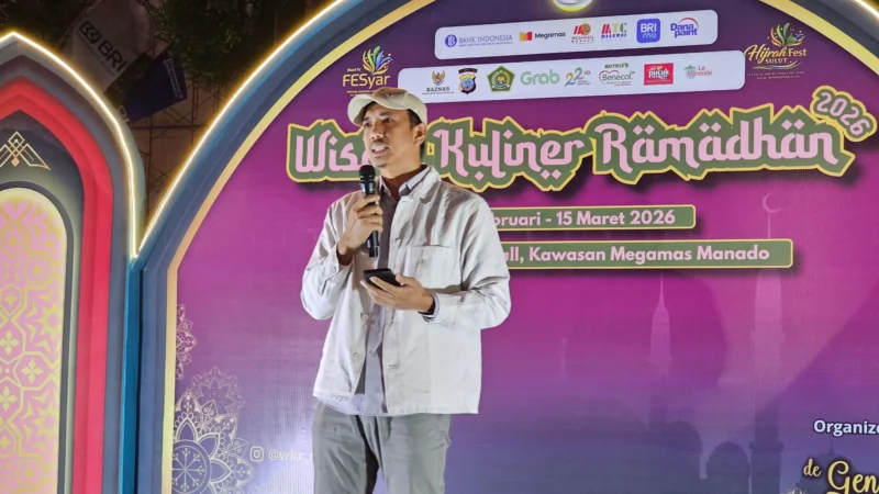 Analis Yunior/Asisten Manajer Fungsi Pelaksana Pengembangan UMKM KPw BI Sulut, Heriyanto, saat memberikan sambutan mewakili Kepala BI Sulut Joko Supratikto terkait penguatan ekonomi syariah pada penutupan Wisata Kuliner Ramadhan 2026 di Megamas Manado. Foto Istimewa