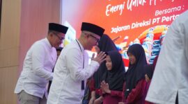 Jajaran Direksi PT Pertamina Patra Niaga bersama manajemen Regional Sulawesi saat menghadiri acara Safari Ramadan di Makassar. Foto : Pertamina