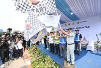 Direktur Utama PT Jasa Raharja Muhammad Awaluddin saat menghadiri Flag Off One Way Nasional Lebaran 2026 di Gerbang Tol Cikampek Utama, Rabu (18/3). (Foto: Dok. Jasa Raharja)