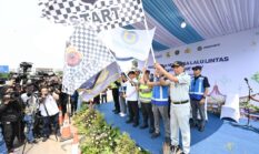 Korlantas Polri Resmi Mulai One Way Nasional Lebaran 2026 di Tol Cikampek