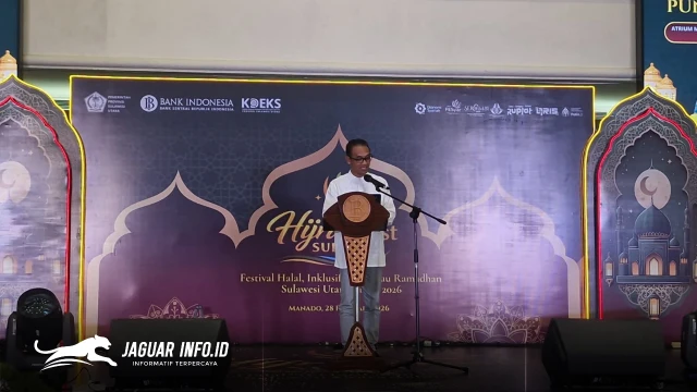 Kepala Perwakilan Bank Indonesia (BI) Sulawesi Utara, Joko Supratikto, saat memaparkan 9 inisiasi program ekonomi syariah dalam acara HIJRAH Sulut Fest 2026 di Megamall Manado, Sabtu (28/02).Foto : Jurnalis BI
