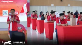 Sejumlah peserta mengikuti program upskilling operator SPBU yang diselenggarakan Pertamina Patra Niaga Regional Sulawesi di Makassar, Senin (2/3/2026). Foto Pertamina