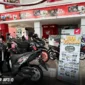 Deretan unit sepeda motor Honda terbaru yang siap dipasarkan melalui program promo THR Sultan di salah satu dealer resmi Sulawesi Utara. Foto : PT. DAW
