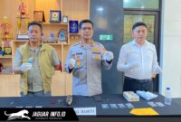 Kapolresta Manado Kombes Pol Irham Halid saat memimpin press release pengungkapan kasus narkotika jenis sabu di Mapolresta Manado, Senin (13/4/2026).