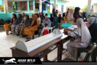 Pertamina Patra Niaga Regional Sulawesi melakukan aksi nyata pencegahan stunting di Kendari melalui edukasi gizi dan pemberian makanan tambahan di Kelurahan Mata.