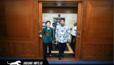 Ketua Dewan Komisioner OJK Friderica Widyasari Dewi berbincang mengenai kebijakan akses kredit rumah di Jakarta.