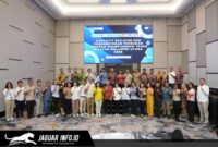 Rombongan TP2DD se-Sulawesi Utara saat mempelajari inovasi layanan publik digital di Jawa Timur untuk memperkuat tata kelola keuangan daerah.