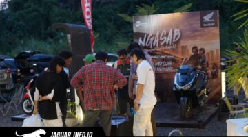 Generasi muda Manado berkumpul menikmati hiburan dalam acara Honda Active Circle di Allure Coffee.