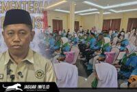 Jemaah haji Sulawesi Utara saat melakukan proses registrasi di Gedung Serbaguna Asrama Haji Tuminting Manado, Jumat (1/5/2026).