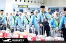 Suasana haru dan khidmat menyelimuti area keberangkatan Bandara Internasional Sam Ratulangi Manado saat jemaah haji Sulawesi Utara 2026 bersiap memasuki pesawat Lion Air menuju Embarkasi Balikpapan, Sabtu (2/5/2026).