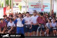 PT DAW menggelar edukasi safety riding di SMP N 2 Manado untuk menanamkan budaya keselamatan berkendara dan disiplin lalu lintas kepada para pelajar sejak dini.