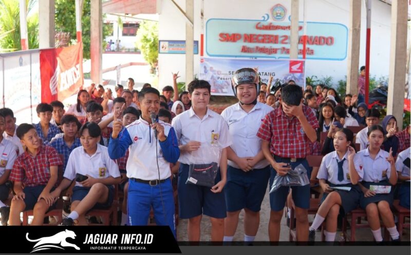 PT DAW menggelar edukasi safety riding di SMP N 2 Manado untuk menanamkan budaya keselamatan berkendara dan disiplin lalu lintas kepada para pelajar sejak dini.