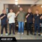 Pengurus, panitia, dan para bakal calon ketua DPD IVENDO Sulawesi Utara foto bersama usai menggelar agenda Pra-Musda ke-II di Sparta Tikala, Manado. (Foto: Jaguarinfo.id)