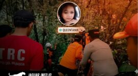 Tim SAR gabungan saat melakukan penyisiran alur sungai untuk mencari seorang anak hanyut di Minahasa, Sulawesi Utara.