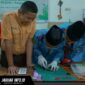 Siswa antusias mengikuti praktik daur ulang sampah plastik dalam kegiatan edukasi lingkungan yang diinisiasi oleh Pertamina Patra Niaga Regional Sulawesi di Makassar, 26-05-2026.