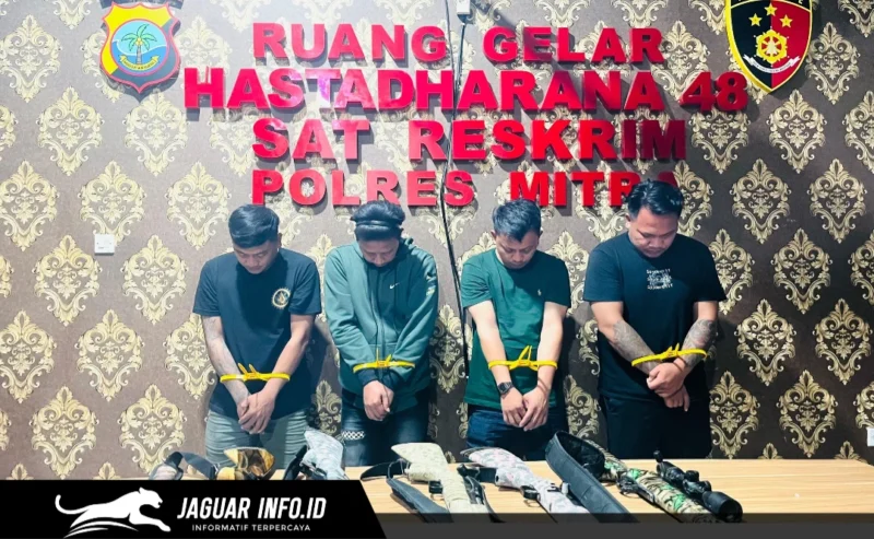 Barang bukti senjata api rakitan hasil sitaan Satreskrim Polres Minahasa Tenggara dari empat pria yang diamankan.