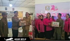 Kapolda Sulut Irjen Pol Roycke Langie dan Bhayangkari Salurkan Bantuan bagi Korban Bencana di Bolaang Mongondow
