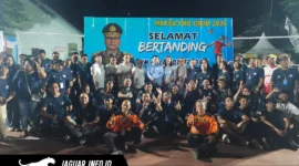 Panitia Lokal HAPSA P/KB GMIM 2026 Jemaat Galilea Teling bersama Kapolda Sulut, Irjen Pol DR Roycke Harry Langie, SIK., MH., usai gelaran sukses lomba bola voli dan vocal group.
