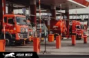 Mobil tangki Pertamina bersiap melakukan distribusi bahan bakar menuju SPBU guna memastikan ketersediaan stok Pertalite tetap terjaga bagi masyarakat.