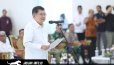 Ketua Umum PMI Pusat, Jusuf Kalla, saat melantik jajaran pengurus baru PMI Sulawesi Utara periode 2026-2031 di Wisma Negara Bumi Beringin, Manado, 15/06/26.
