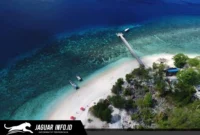 Keindahan panorama Pantai Likupang yang menjadi salah satu daya tarik utama Kawasan Ekonomi Khusus (KEK) Likupang sebagai destinasi prioritas nasional di Sulawesi Utara.