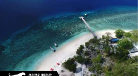 Keindahan panorama Pantai Likupang yang menjadi salah satu daya tarik utama Kawasan Ekonomi Khusus (KEK) Likupang sebagai destinasi prioritas nasional di Sulawesi Utara.