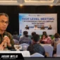 Kota Bitung, Hengky Honandar, bersama Kepala Perwakilan BI Provinsi Sulut, Joko Supratikto, memimpin HLM TPID Kota Bitung di Bitung, 26/06/26.