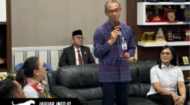 Kepala Perwakilan Bank Indonesia Provinsi Sulawesi Utara, Joko Supratikto, memberikan sambutan dalam acara penandatanganan Kerja Sama Antardaerah antara Pemkab Minahasa dan Pemkab Sidrap terkait pemenuhan komoditas beras di Minahasa, 02/07/26.
