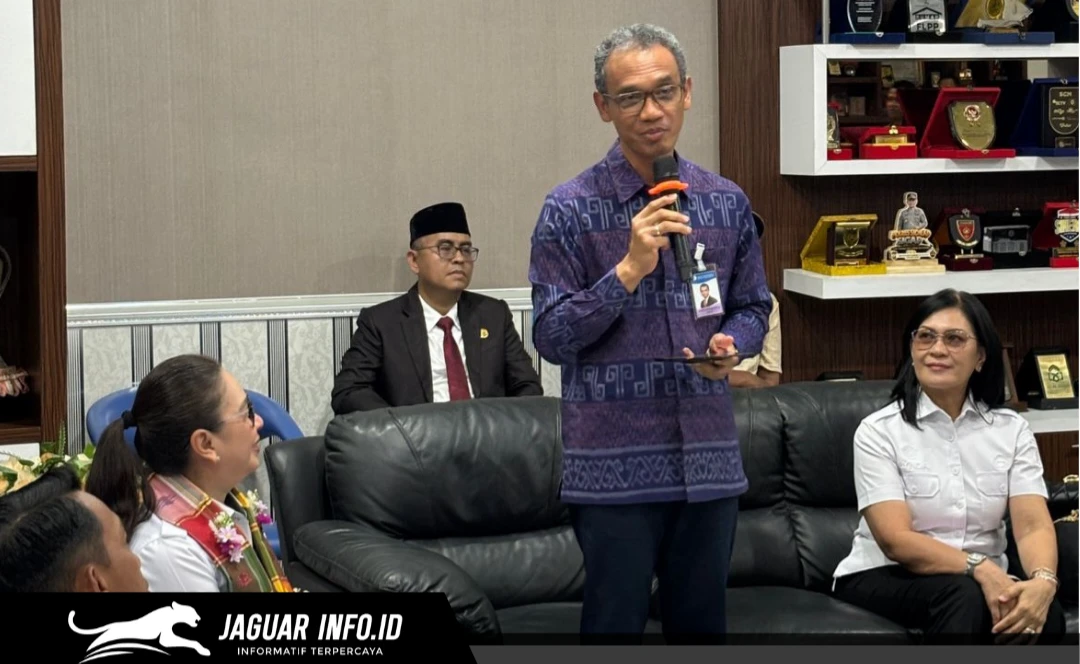 Kepala Perwakilan Bank Indonesia Provinsi Sulawesi Utara, Joko Supratikto, memberikan sambutan dalam acara penandatanganan Kerja Sama Antardaerah antara Pemkab Minahasa dan Pemkab Sidrap terkait pemenuhan komoditas beras di Minahasa, 02/07/26.