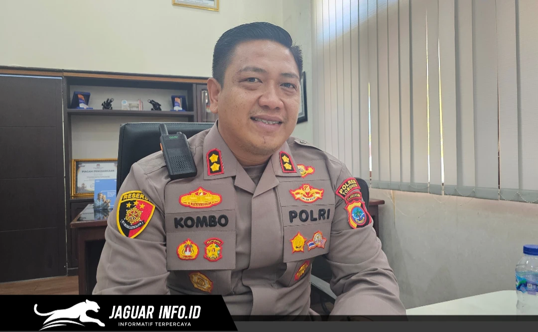 Kapolres Tomohon AKBP Novrial Alberti Kombo, S.I.K., M.AP., saat memberikan keterangan resmi terkait peluncuran program di Mapolres Tomohon, Selasa, 14/07/26. 
