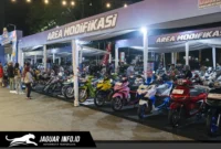Jajaran motor hasil karya peserta pada ajang kompetisi modifikasi Honda Modif Contest (HMC).