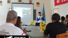 Suasana kegiatan donor darah hasil kolaborasi PT Daya Adicipta Wisesa (DAW) dan PWI Sulawesi Utara di Kantor PWI Sulut, Manado, pada 08/07/26. Aksi ini digelar dalam rangka memperingati HUT ke-403 Kota Manado.