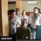 Astamaops Kapolri Komjen Pol. Dr. M. Fadil Imran saat meninjau operasional Layanan Polisi 110 dan Command Center di Polresta Sorong Kota pada 16/07/26.
