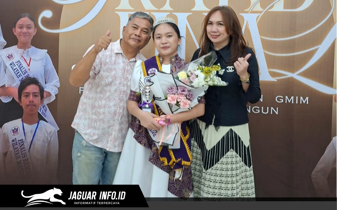 Bianca Anabel Rahel Tenda bersama kedua orang tuanya usai dinobatkan sebagai Juara I Putri Remaja Teladan GMIM Wilayah Manado Winangun 2026.