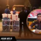 penggeledahan dan penyitaan barang bukti berupa uang tunai dan dokumen oleh petugas penegak hukum secara umum.