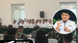 Gubernur Sulawesi Utara, Yulius Selvanus, memberikan arahan terkait langkah antisipasi dan pencegahan kebakaran hutan dan lahan (Karhutla) kepada Forkopimda di Rumah Dinas Gubernur Sulut, 26/08/26.