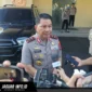 Kapolda Sulut Irjen Pol Roycke Langie saat memberikan keterangan resmi kepada awak media di Mapolda Sulut terkait proses penegakan hukum.
