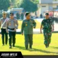Gubernur Sulut Yulius Selvanus memimpin Apel Gelar Pasukan Tanggap Bencana Dampak El Nino di Lapangan Presisi Polda Sulut, Manado, Selasa (04/08/26).