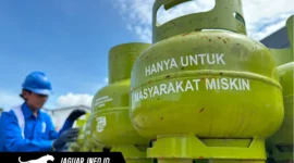 Tabung LPG 3 Kg di pangkalan resmi Pertamina.