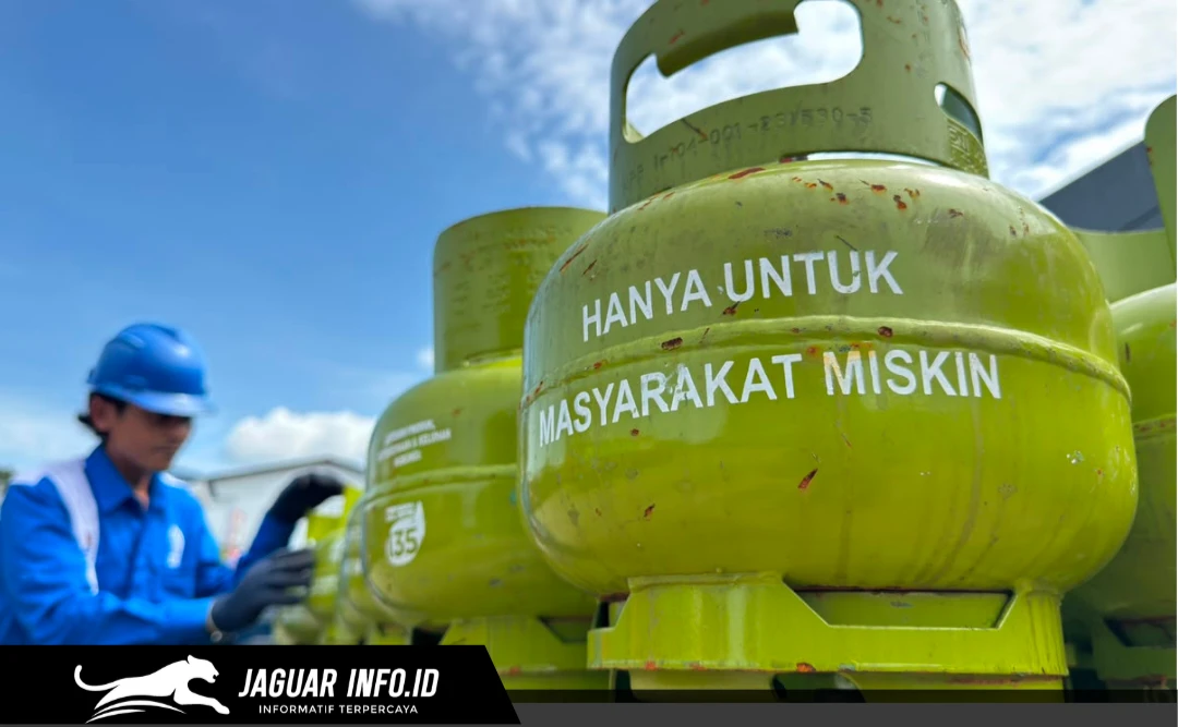 Tabung LPG 3 Kg di pangkalan resmi Pertamina.