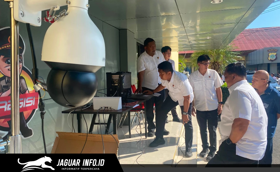 Suasana peluncuran perangkat keamanan baru oleh jajaran Ditreskrimum Polda Sulut di lobi Mapolda Sulut pada 05/08/26.