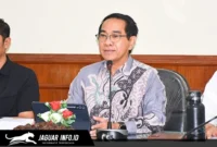 Menteri resmi menunjuk Prof Jamaludin Jompa sebagai PLT Rektor Unsrat. Beliau langsung bergerak cepat memberi arahan tegas untuk menjamin layanan akademik kampus tetap normal dan kondusif.