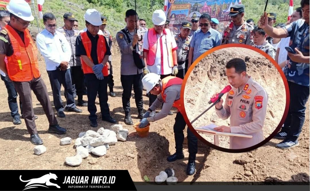 Kapolres Kepulauan Sitaro, AKBP Ronald Andry Mauboy, saat memimpin kegiatan peletakan batu pertama Pembangunan Mako Polres Sitaro di Kecamatan Siau Timur Selatan pada Selasa (05/08/26).