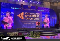 Kepala DPMPTSPD Sulut, Hermina Syaloom Dailly Korompis, saat menyampaikan laporan pada acara NSIF 2026.