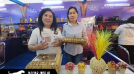 UMKM Kerajinan Bambu Batik asal Manado milik Bertha tampil di Urban Digifest 2026. Bank Indonesia Sulut menargetkan pameran ini bawa dampak positif bagi ekonomi.