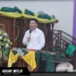 Kapolda Sulut Irjen Pol DR. Roycke Langie SIK M.H. saat memberikan sambutan mengenai makna kemerdekaan iman dan pentingnya menjaga keamanan lingkungan di hadapan jemaat GMIM Yarden Singkil, Manado, Minggu (16/08/2026).